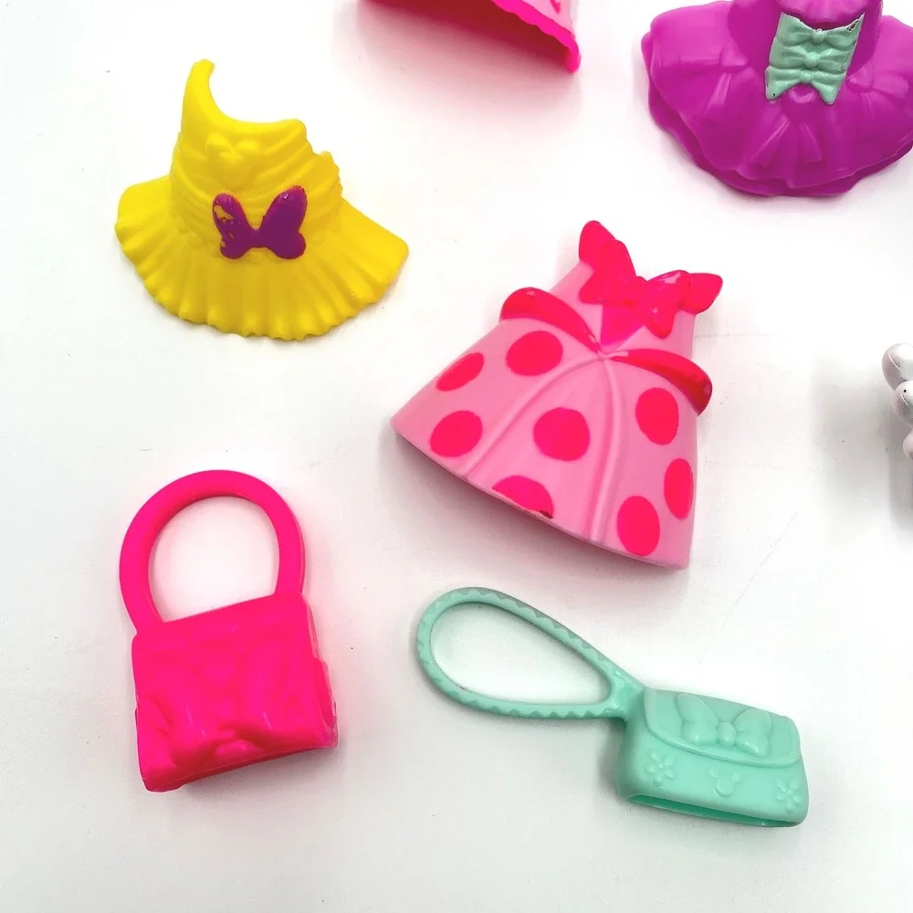 Disney Minnie Mouse Bowtique Snap N Style Doll Lot Dresses‎ Shoes